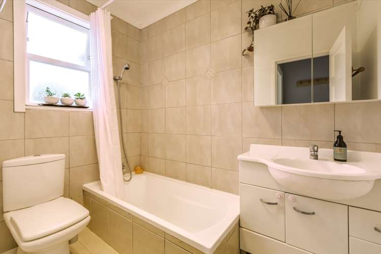 4 Hulse Avenue Sandringham_17