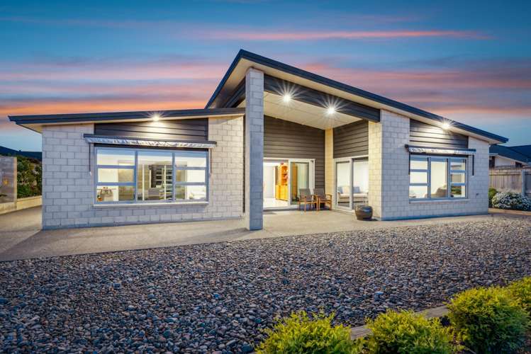 15 Taranui Way Paraparaumu Beach_18