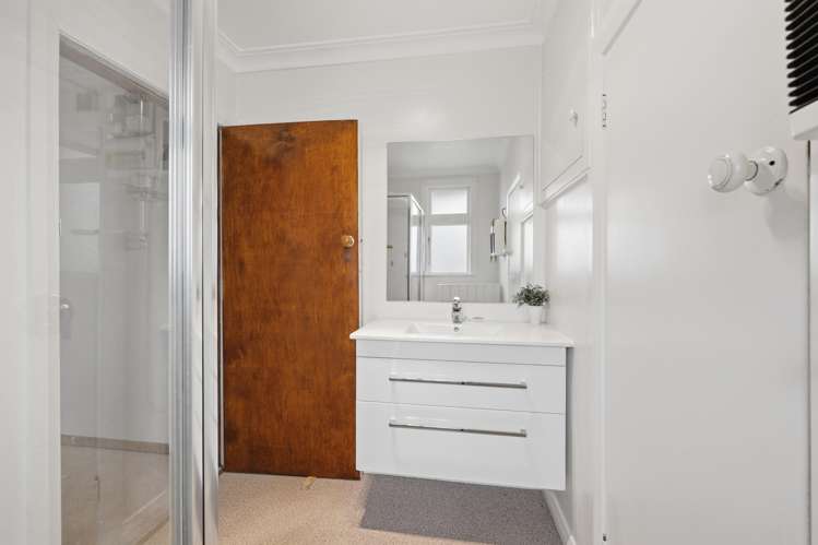 128 Macandrew Road South Dunedin_18
