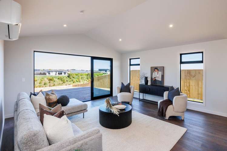 67 Atlantic Drive Fitzherbert_9