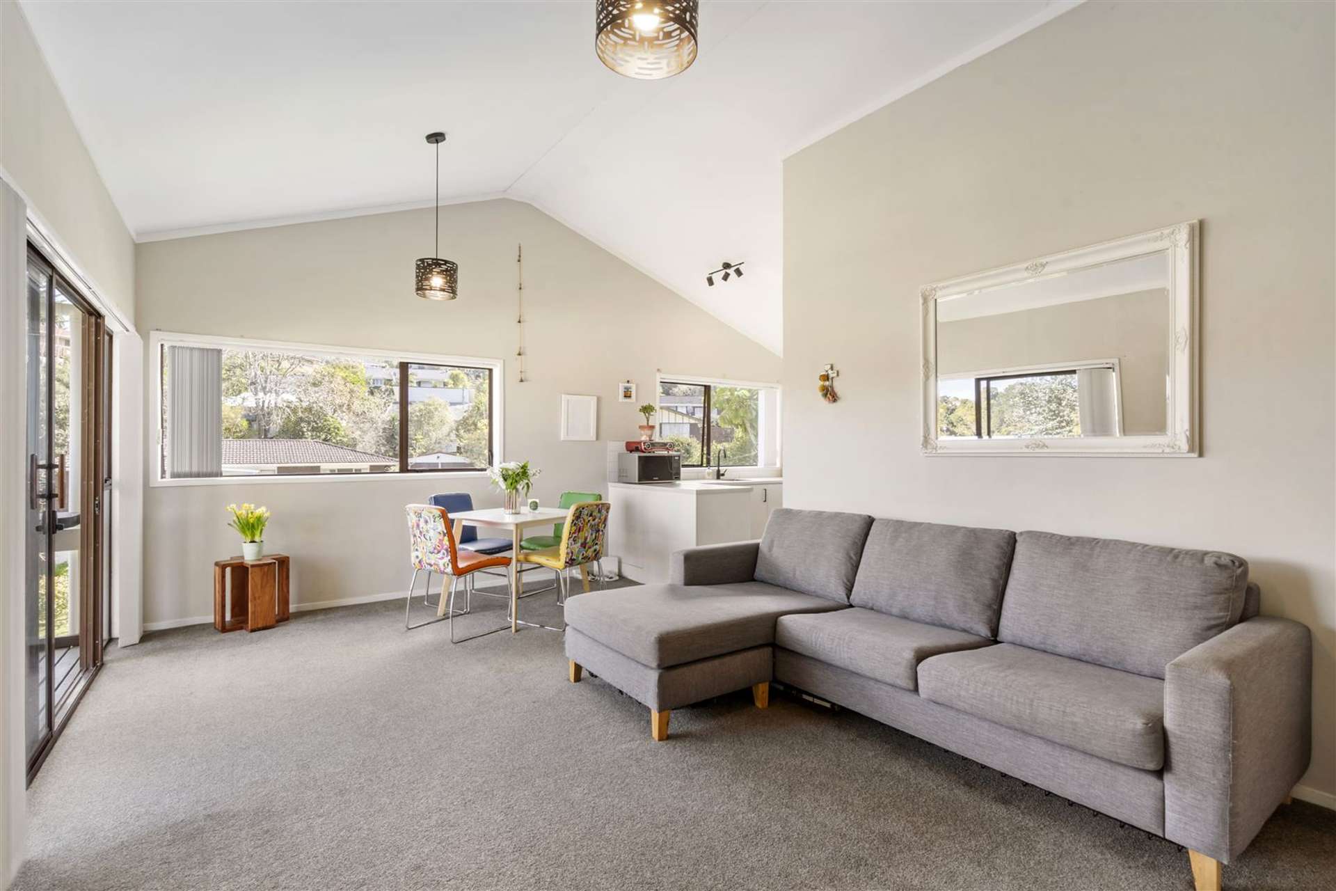 1/7 Newstead Avenue Browns Bay_0