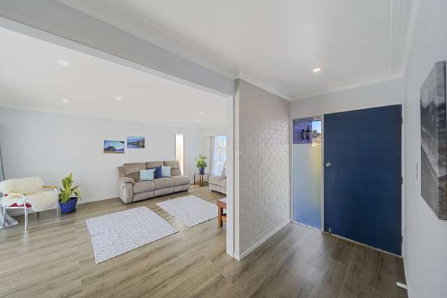 141 Gossamer Drive Pakuranga Heights_3