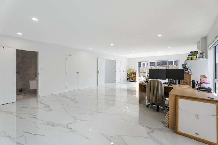 30 Lowburn Place Clover Park_19