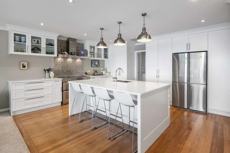 97 Koutu Road Kawaha Point_9