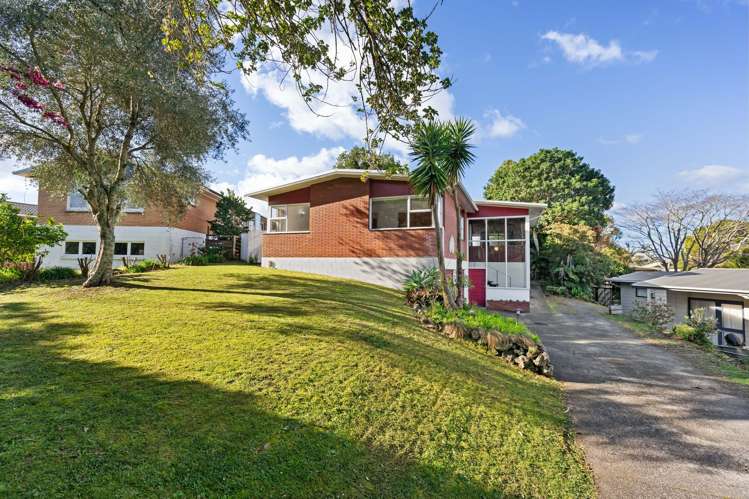 14 Parkland Crescent Te Kamo_24