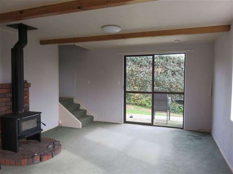 2/80 Sylvan Crescent Te Atatu South_2