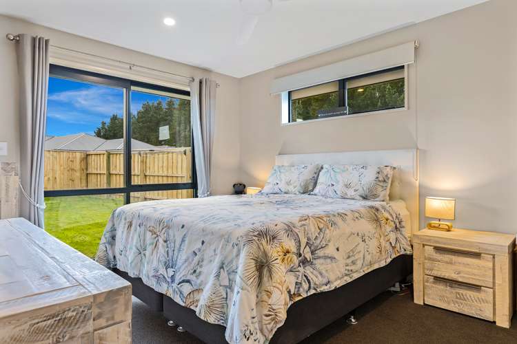 75 Hilton Drive Amberley_7
