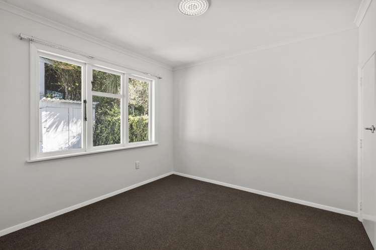 147 Happy Valley Road Owhiro Bay_9