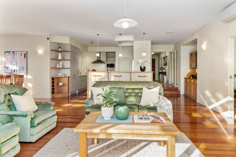 52 Gemini Place Kawaha Point_6