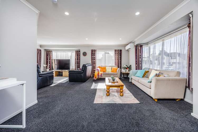 13 Glenross Drive Wattle Downs_5