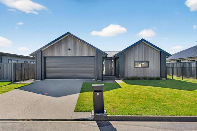 Modern Living in West Bush