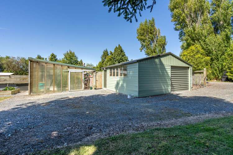 17 Black Road Otatara_23