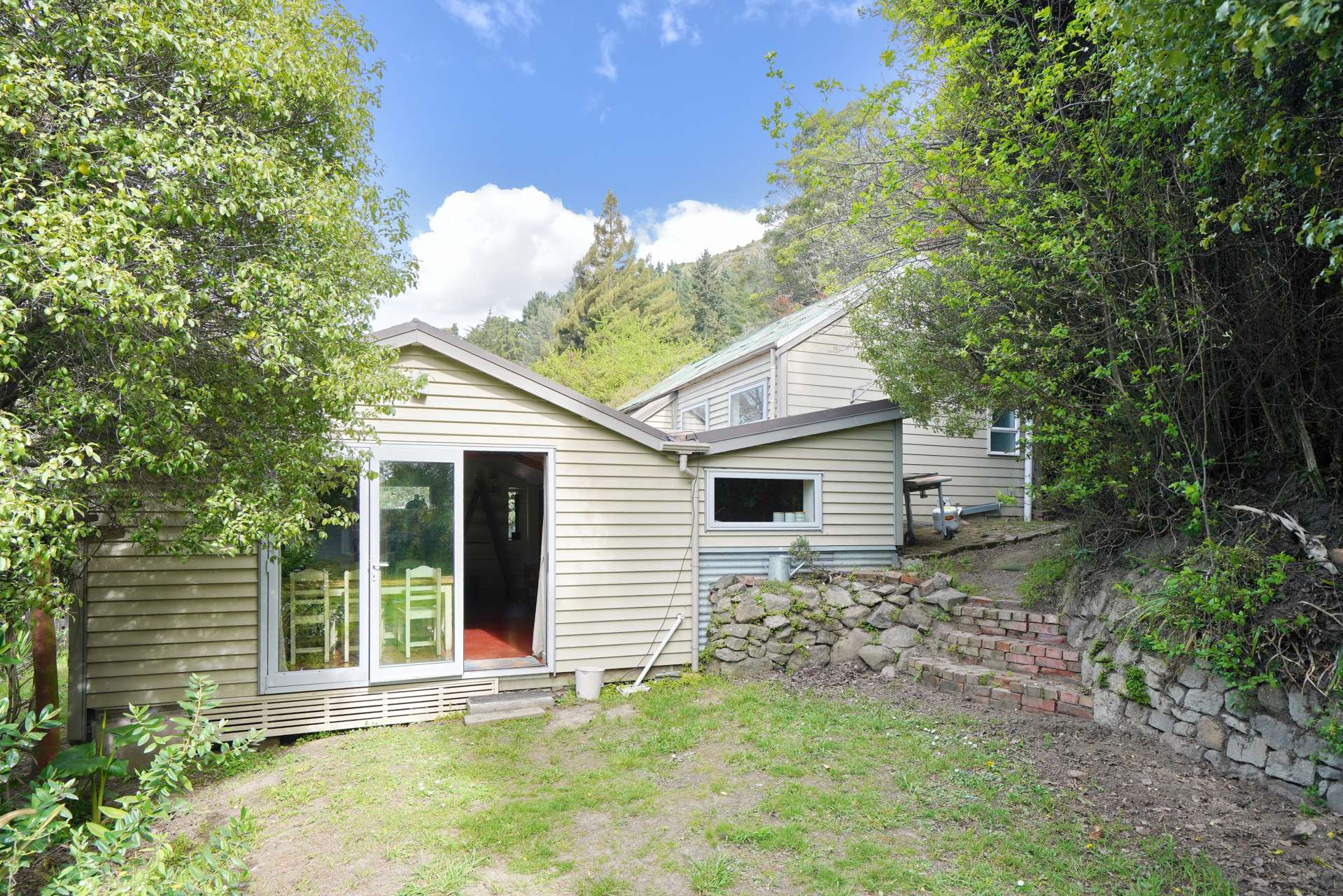 321 Port Hills Road Hillsborough_0