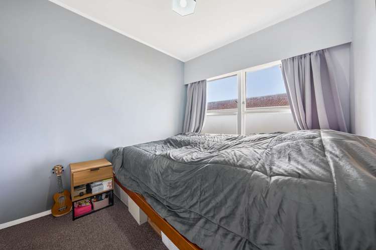 1/40 Cheval Drive Totara Vale_7