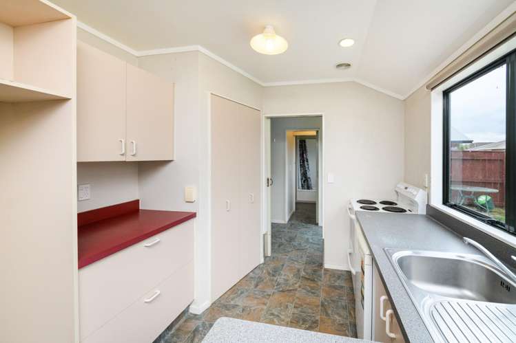 67 Amberley Avenue Highbury_14