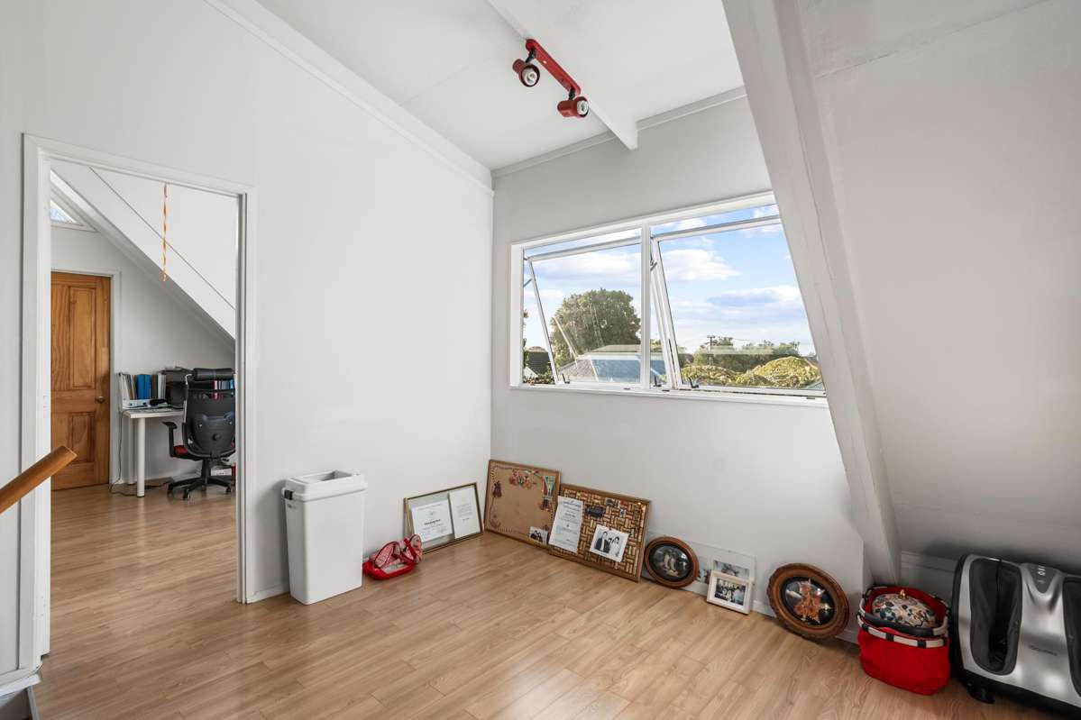 33A Invermay Avenue_4