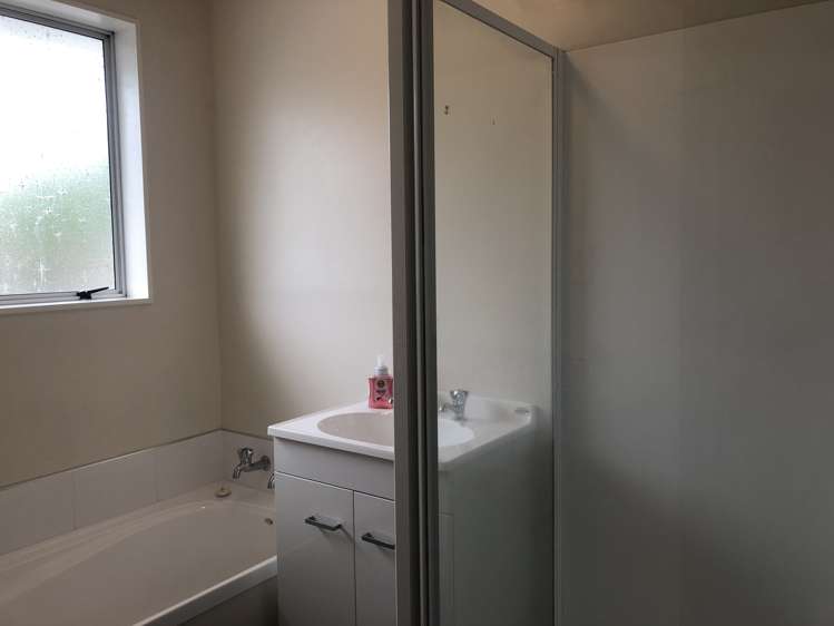 1/14 Haast Street Linwood_5