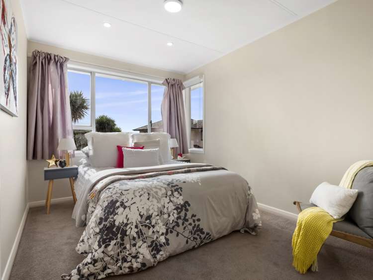 5 Coates Crescent Panmure_9