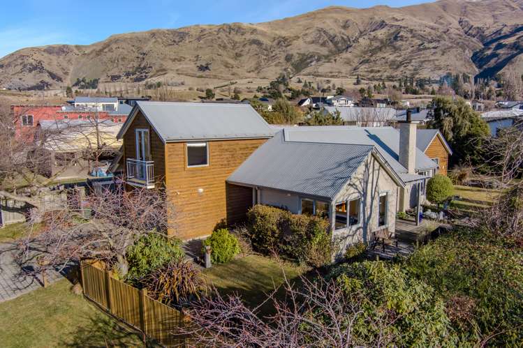 121 Meadowstone Drive Wanaka_1