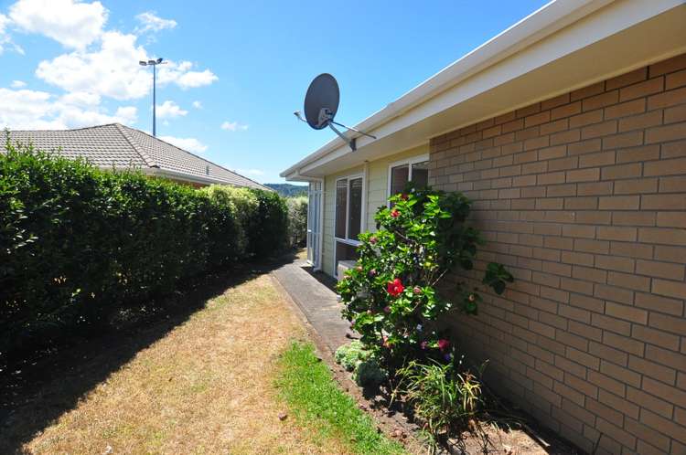 10 Campbell Close Whangamata_24