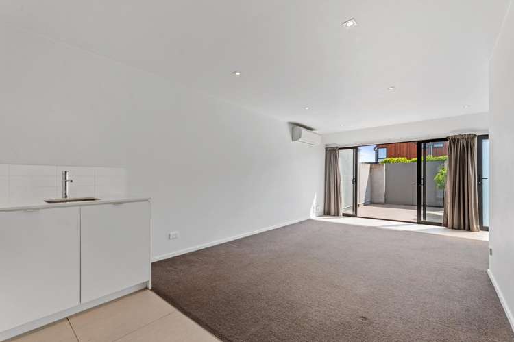 7/20 North Avon Road Richmond_8