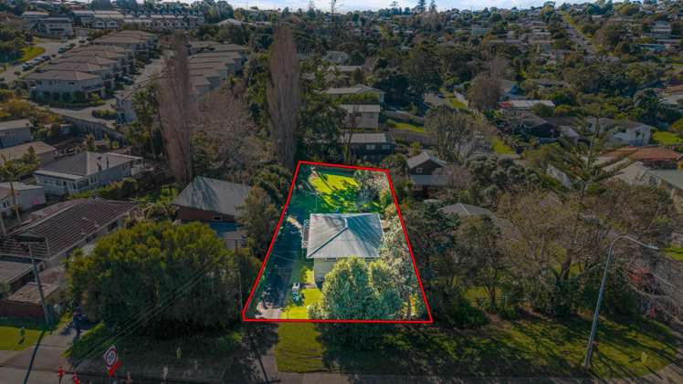 352 Whangaparaoa Road Stanmore Bay_11