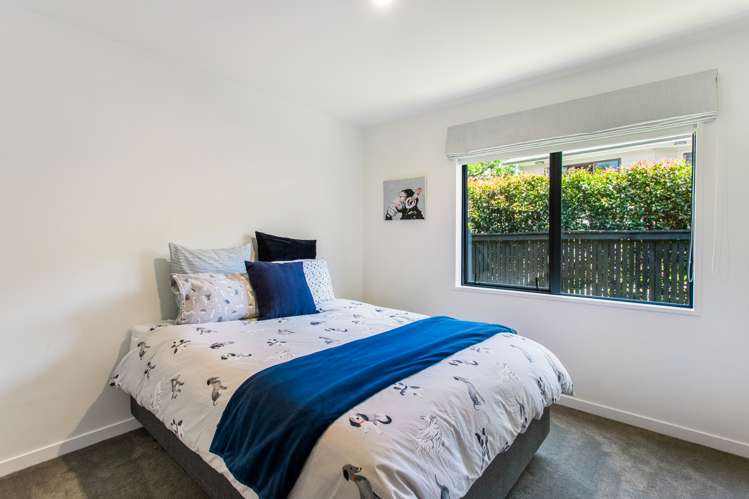 33a Luplau Crescent Cockle Bay_18