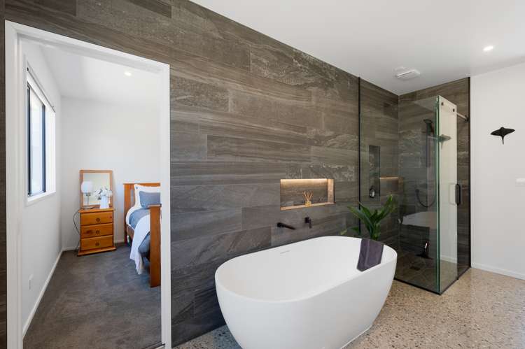 121 West Meadows Drive Wanaka_20