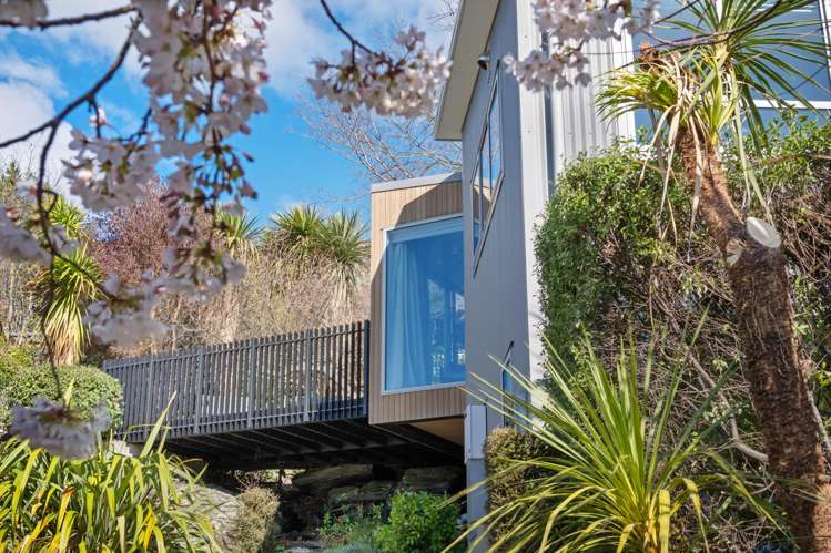 240 Peninsula Road Kelvin Heights_24