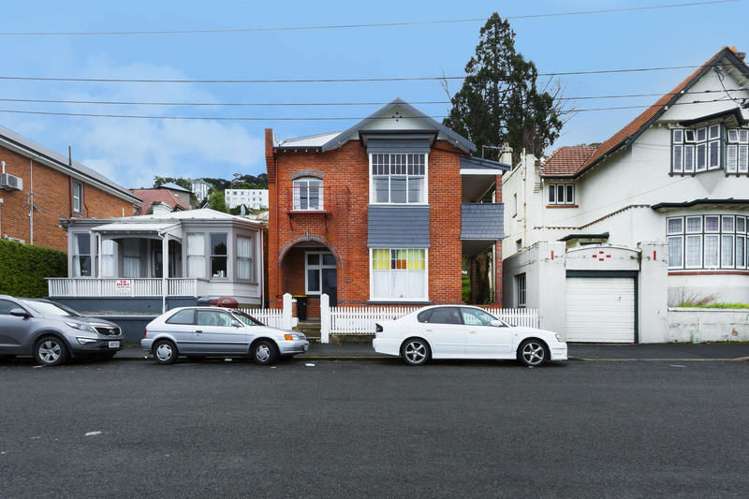 58 Queen Street North Dunedin_19