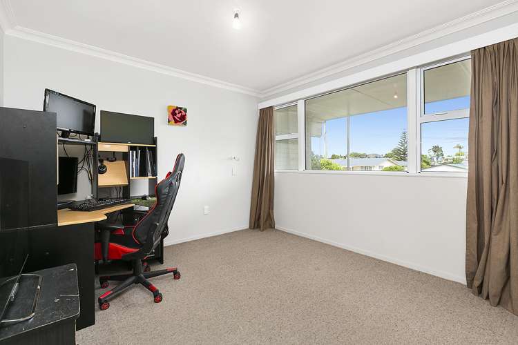 34 Lloyd Street Parkvale_7