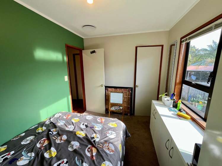 2/11 Firle Place Green Bay_15