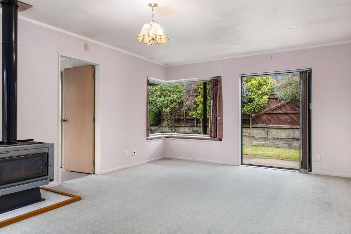 85 Rifle Range Road_2