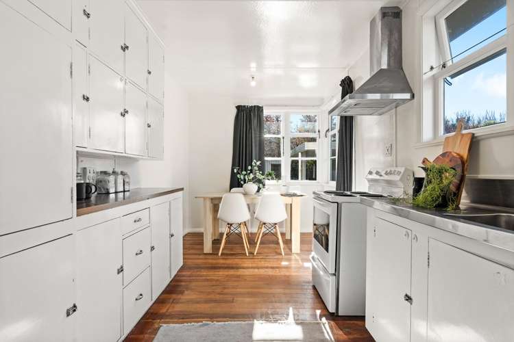 29 Railway Crescent Masterton_5