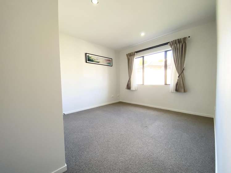 16 Lomas way Albany_6