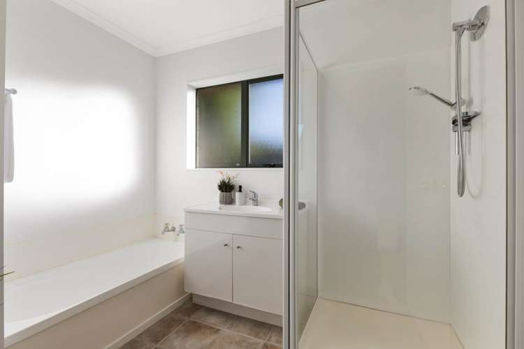 5 Portrush Lane Takanini_13