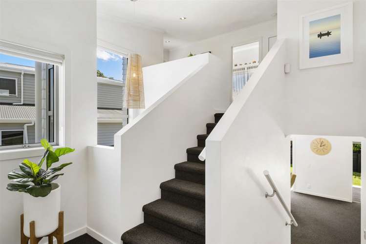 7a Varlene Terrace Forrest Hill_24