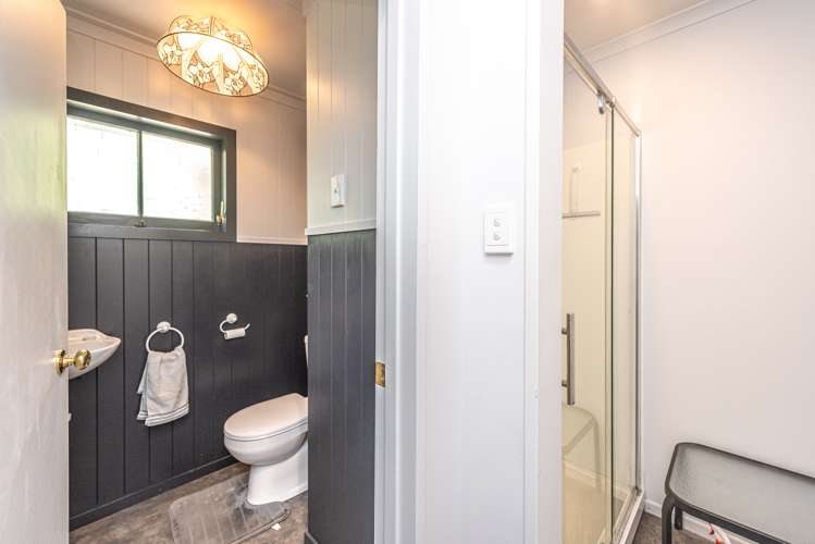 2 Montgomery Road Otamatea_10