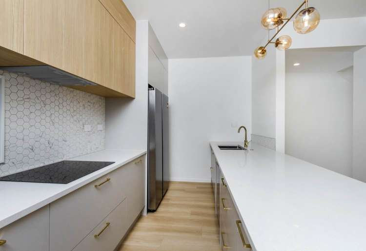 12 Papa Takaro Lane Flat Bush_3