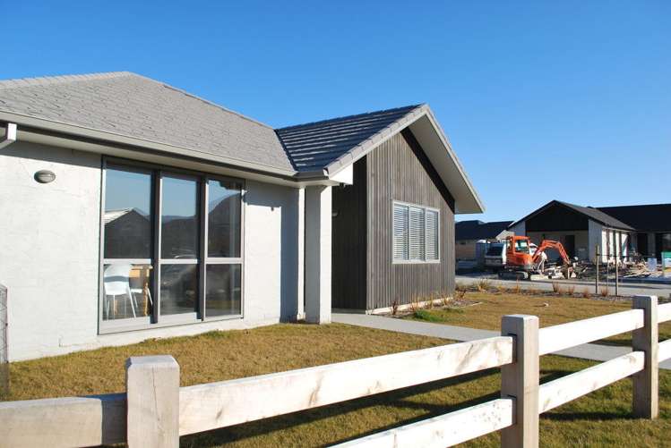 2 Shipton Court Lower Shotover_7