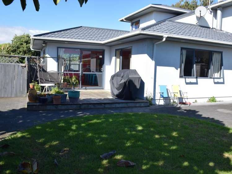 9 Caughley Avenue Otaki Beach_15