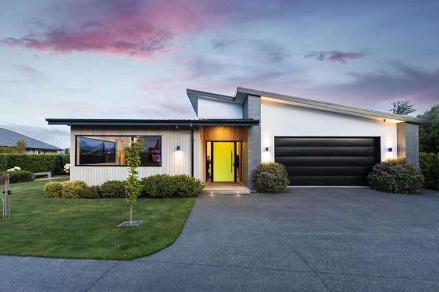 Refined Living, Fairway Views
