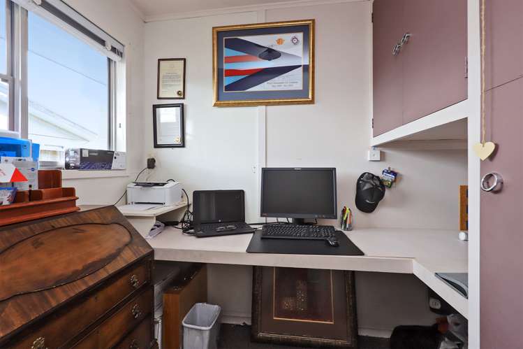 17 Surrey Street Taradale_14