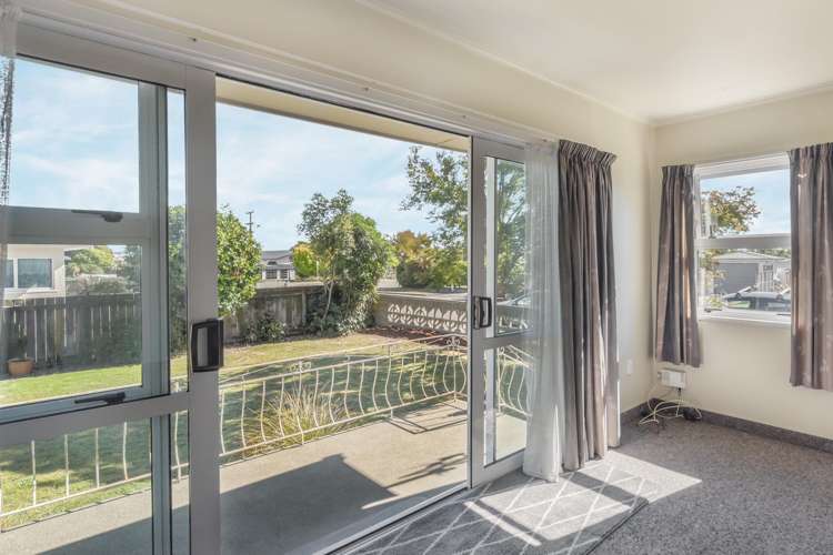 4 Fergusson Street Stoke_13