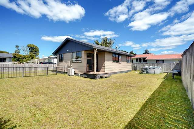 13 Gillett Lane Enderley_1