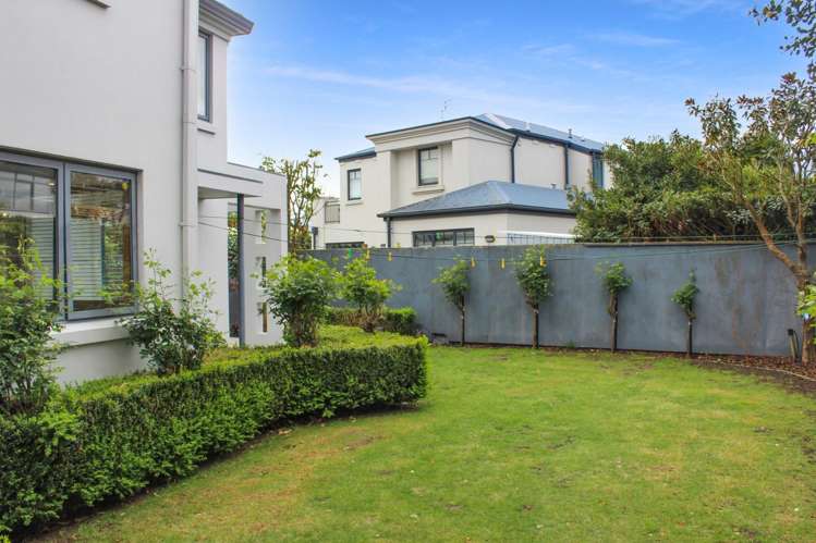 50 Chateau Drive 1407_17