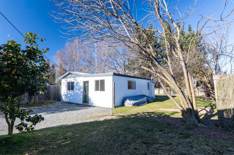 15 Huxley Place Twizel_11