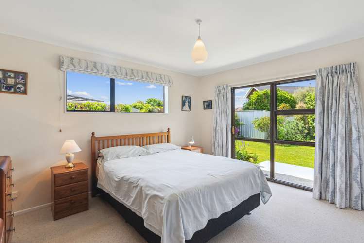 9 Awanui Drive Waikanae_8