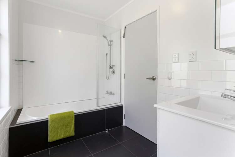 1/9 Hastie Avenue Mangere Bridge_9