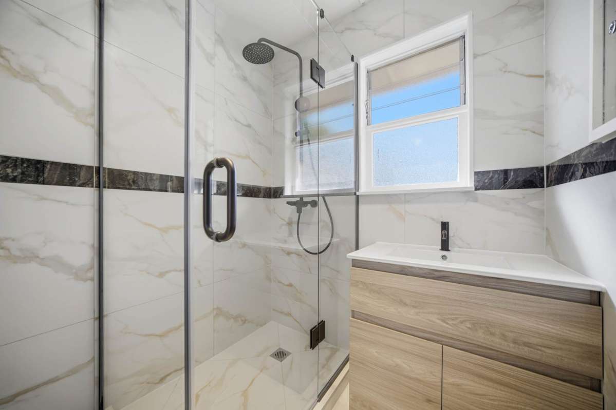 194 Chivalry Road_4